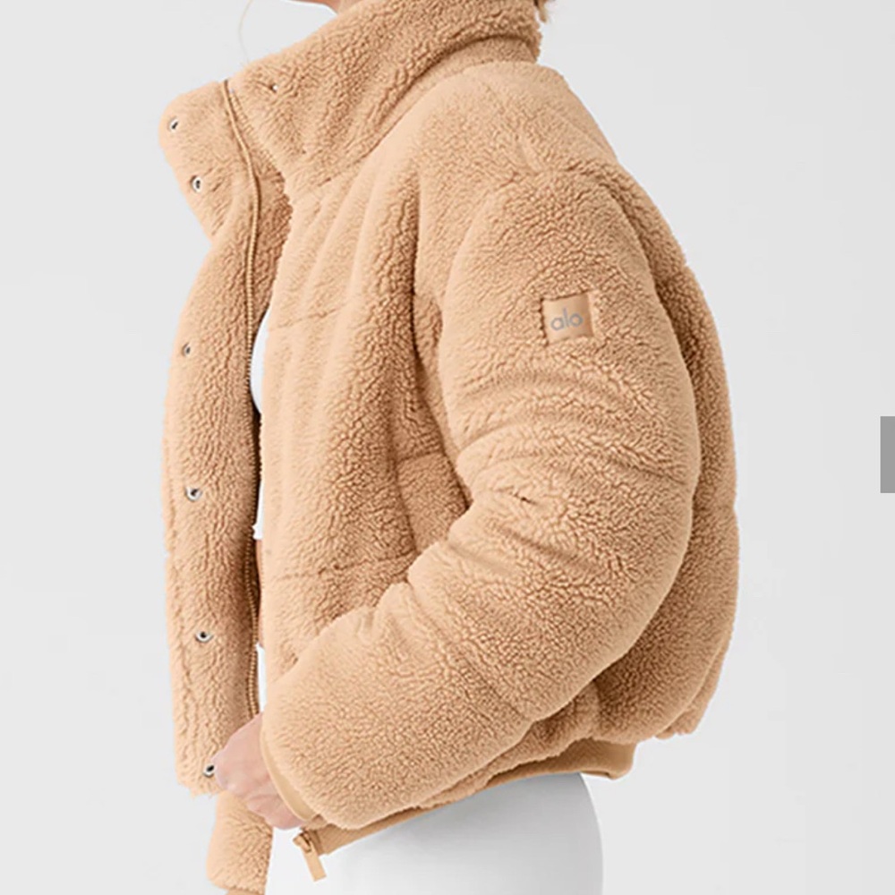 ALO Yoga Tan Teddy Jacket Cozy Sherpa Style